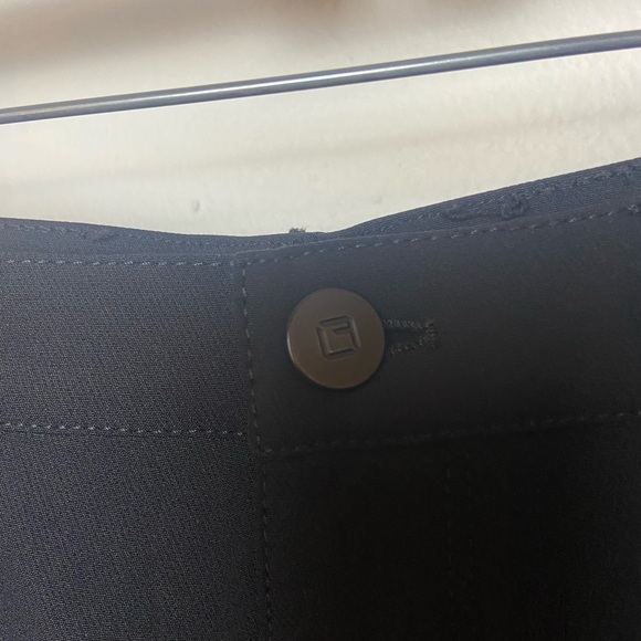 Elegant Black Ankle Dress Pants for women - Picture 3 of 6